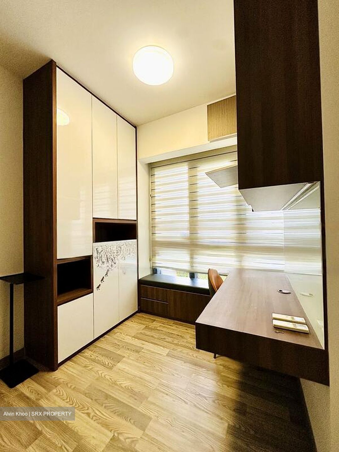 Lakeville (D22), Condominium #452704261